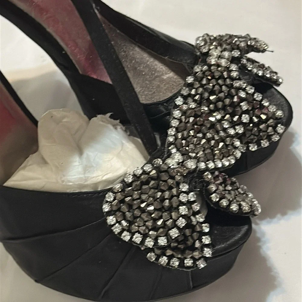 Qupid black satin